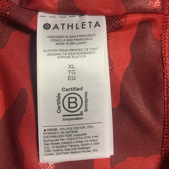 NWOT Athleta Elation Train Printed 7/8 Legging XL in Red & Metallic Camo - Picture 7 of 12